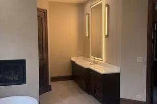 [Address not provided], Oak Brook, IL 60523 - Photo 32