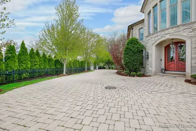 [Address not provided], Oak Brook, IL 60523 - Photo 2