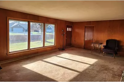 9225 N 2nd Street, Machesney Park, IL 61115 - Photo 8