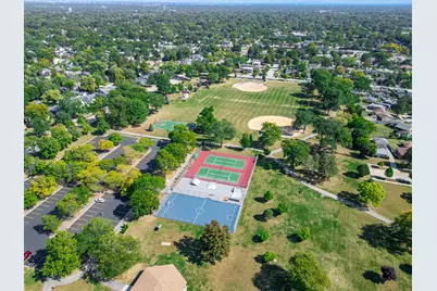 616 S Ahrens Avenue, Lombard, IL 60148 - Photo 32