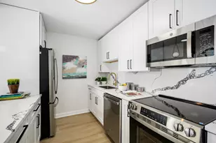 5455 N Sheridan Rd, Chicago, IL 60640 - Photo 10