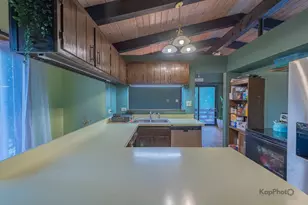 5810 W 97th St, Oak Lawn, IL 60453 - Photo 6