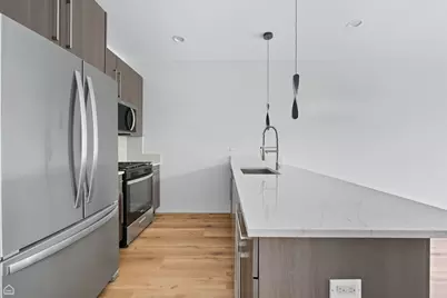 2354 N Washtenaw Avenue #304, Chicago, IL 60647 - Photo 4