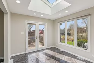 8853 W 97th Pl, Palos Hills, IL 60465 - Photo 20