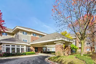 605 Barrington Ave, East Dundee, IL 60118 - Photo 1