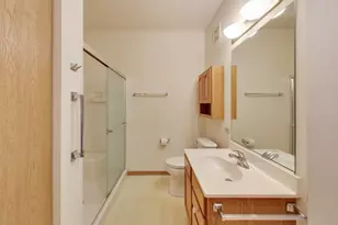 605 Barrington Ave, East Dundee, IL 60118 - Photo 10