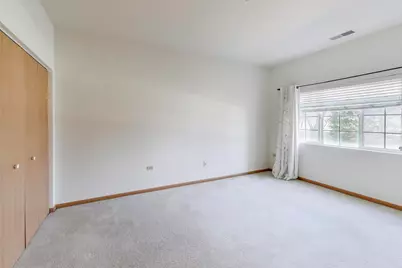 605 Barrington Avenue #140, East Dundee, IL 60118 - Photo 8
