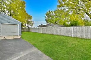 528 Woodlawn Ave, Aurora, IL 60506 - Photo 28