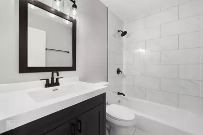 81 S 6th Avenue #202, La Grange, IL 60525 - Photo 10