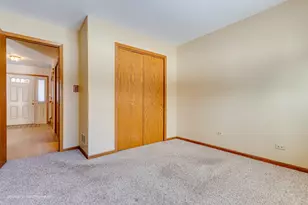 7709 W 158th Ct, Orland Park, IL 60462 - Photo 16