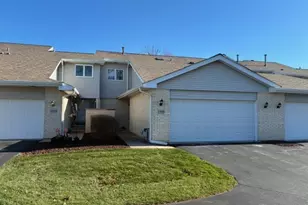 7709 W 158th Ct, Orland Park, IL 60462 - Photo 2