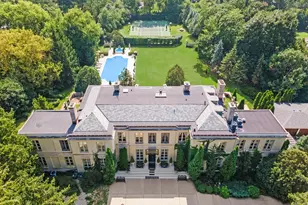 275 Sussex Ln, Lake Forest, IL 60045 - Photo 1