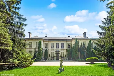 275 Sussex Lane, Lake Forest, IL 60045 - Photo 2