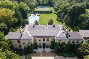 275 Sussex Ln, Lake Forest, IL 60045 - Photo 6