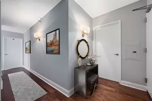 512 N McClurg Ct, Chicago, IL 60611 - Photo 18