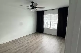 3304 Stoneway Ct, Champaign, IL 61822 - Photo 4