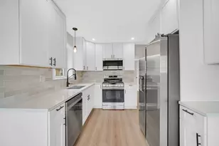 7636 W Strong St, Norridge, IL 60706 - Photo 6