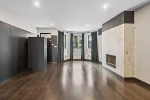 44 E Cedar St, Chicago, IL 60611 - Photo 2