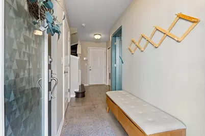 4647 S Lake Park Avenue #D, Chicago, IL 60653 - Photo 8
