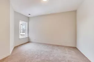 6318 S Greenwood Ave, Chicago, IL 60637 - Photo 16