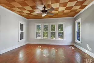 619 N Butrick St, Waukegan, IL 60085 - Photo 2