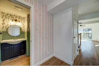 187 Roberts Road #187, Bolingbrook, IL 60440 - Photo 4