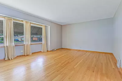 1120 183rd Street, Homewood, IL 60430 - Photo 8