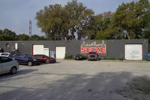 11629 S Green St, Chicago, IL 60643 - Photo 2