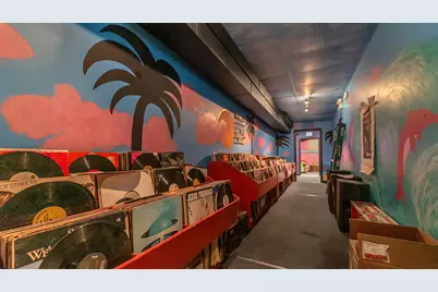 13257 S Baltimore Avenue, Chicago, IL 60633 - Photo 16