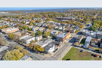 13257 S Baltimore Avenue, Chicago, IL 60633 - Photo 2