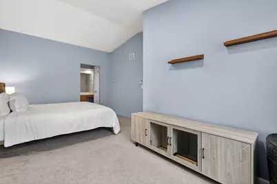 1391 Sherwood Court, Gurnee, IL 60031 - Photo 18