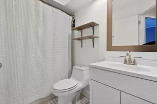 1391 Sherwood Ct, Gurnee, IL 60031 - Photo 16
