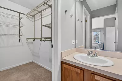 1391 Sherwood Court, Gurnee, IL 60031 - Photo 20