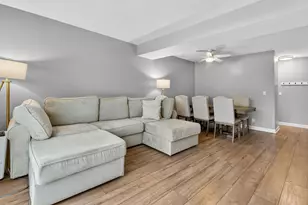 1391 Sherwood Ct, Gurnee, IL 60031 - Photo 6