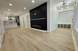 1928 N 75th Ct, Elmwood Park, IL 60707 - Photo 6