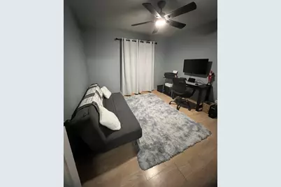 1687 Williamsburg Court #B, Wheaton, IL 60189 - Photo 6