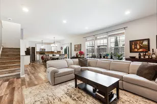 658 N Silver Leaf Ln, Round Lake, IL 60073 - Photo 6