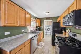 6723 Tinley Park Dr, Tinley Park, IL 60477 - Photo 8