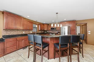 22131 Meadow Lake Pl, Richton Park, IL 60471 - Photo 12