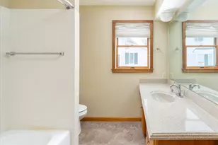 708 E Thompson St, Princeton, IL 61356 - Photo 26