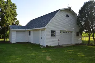 708 E Thompson St, Princeton, IL 61356 - Photo 6