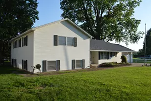 708 E Thompson St, Princeton, IL 61356 - Photo 4