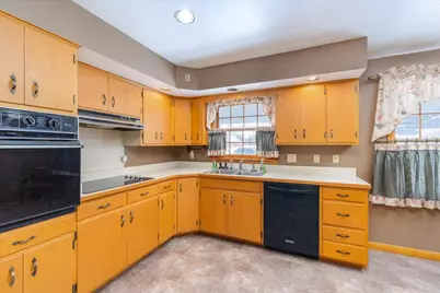 708 E Thompson Street, Princeton, IL 61356 - Photo 24