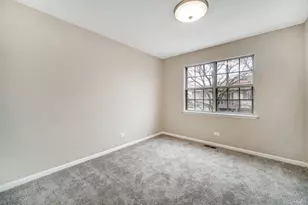 15 Tanwood Ct, Vernon Hills, IL 60061 - Photo 12