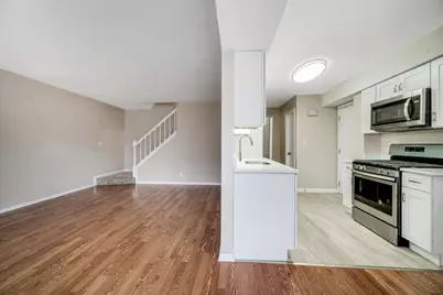 15 Tanwood Court, Vernon Hills, IL 60061 - Photo 6