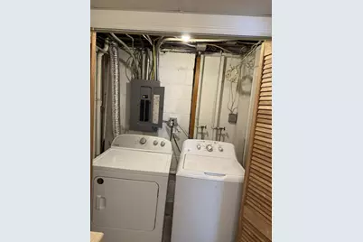 554 Fremont Street, Woodstock, IL 60098 - Photo 18