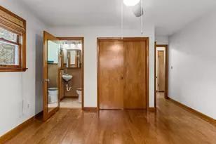 904 W Kirby Ave, Champaign, IL 61821 - Photo 20