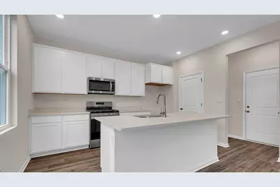 17209 Munster Lane, Tinley Park, IL 60477 - Photo 8