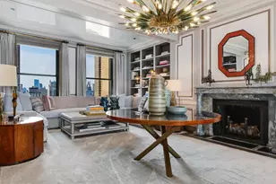 159 E Walton Pl, Chicago, IL 60611 - Photo 12