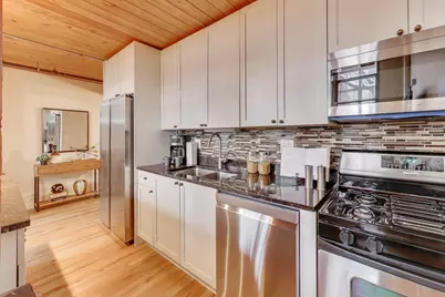 2111 W Churchill Street #105, Chicago, IL 60647 - Photo 8